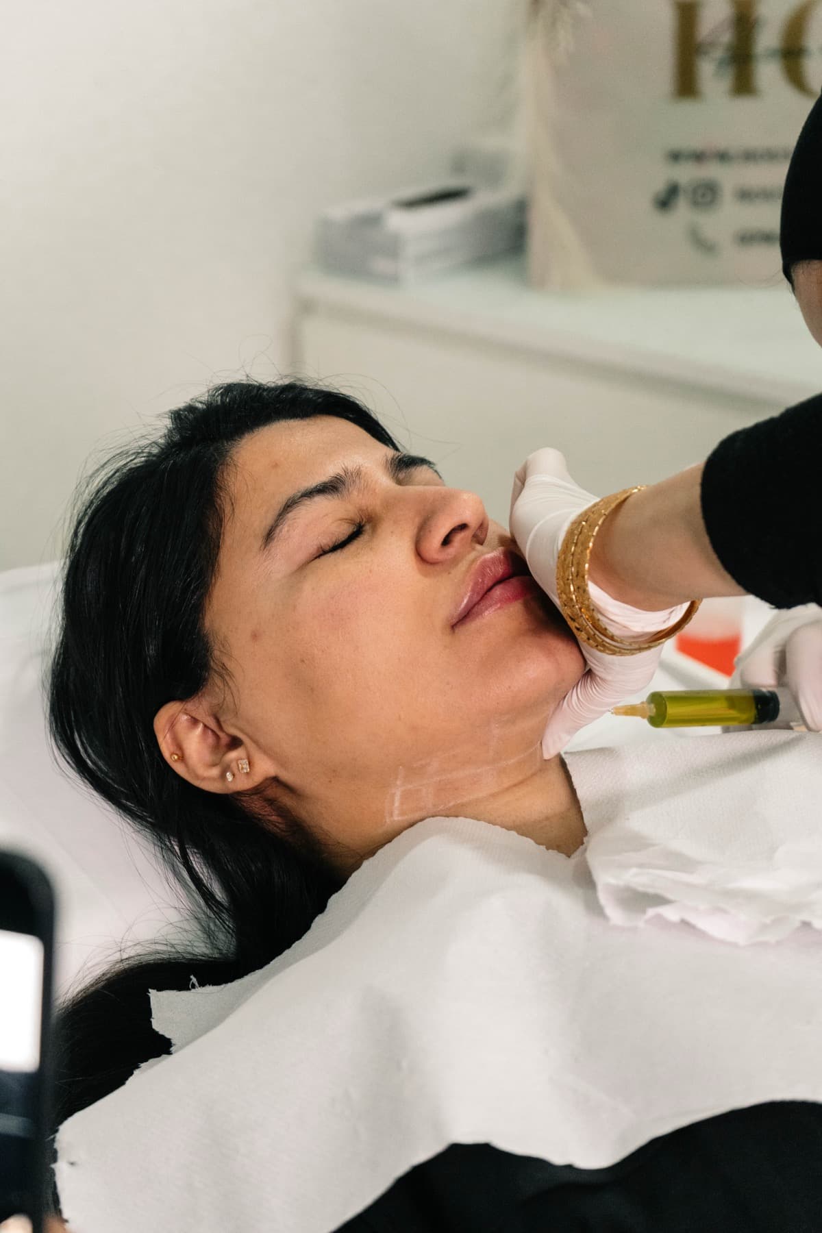 Lemon Bottle fat dissolving treatment at House of Riri
